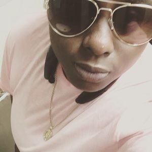 Meet your Posher, Asia